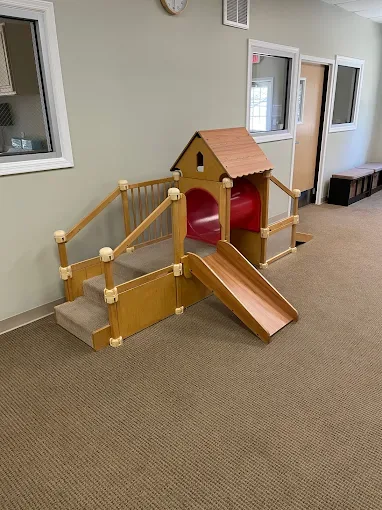 mku-chester-indoor-play-structure